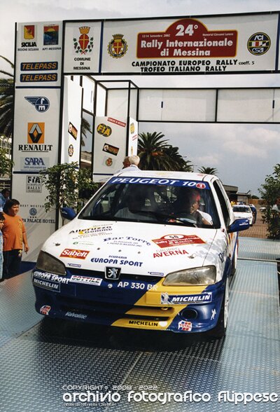 Stefano-Sottile-partenza-24-Rally-Citta-di-Messina-2002